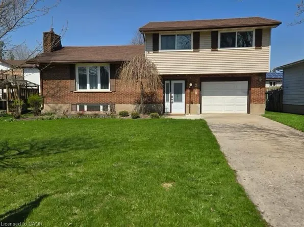 218 Arris Cres, West Perth, ON N0K 1N0