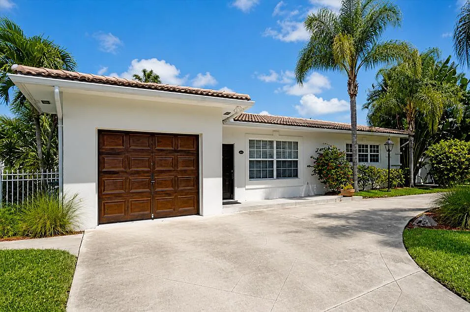 2031 Pleasant Dr