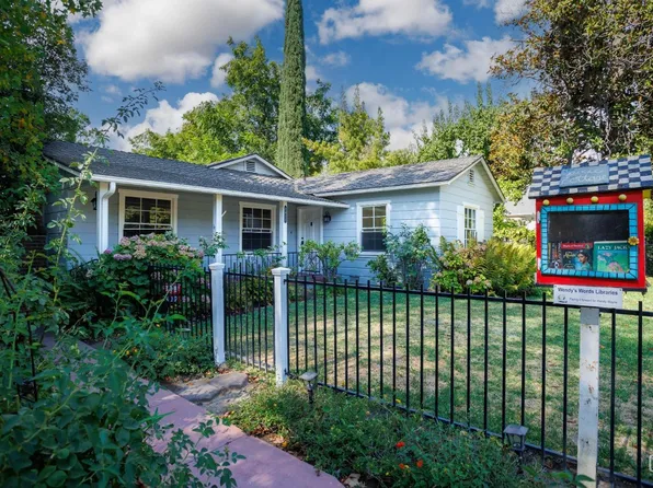 2417 22nd St, Bakersfield, CA 93301
