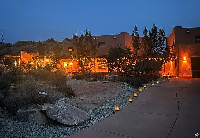1st image of 3617 E Red Rock Dr
