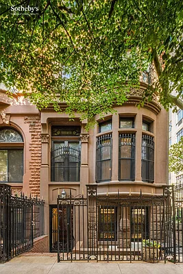 Rented by Sotheby's International Realty | media 10