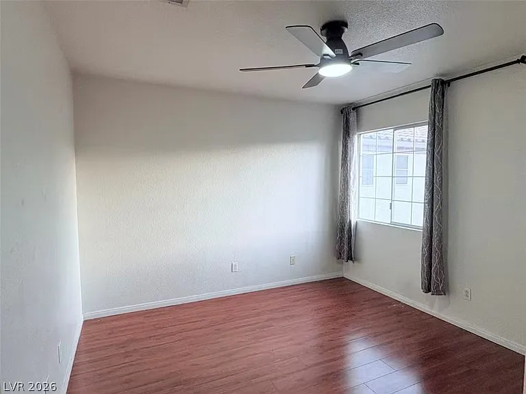 1304 Paraiso St — Photo 8