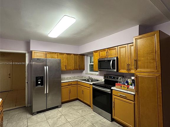 4th image of 4511 NW 174th Dr