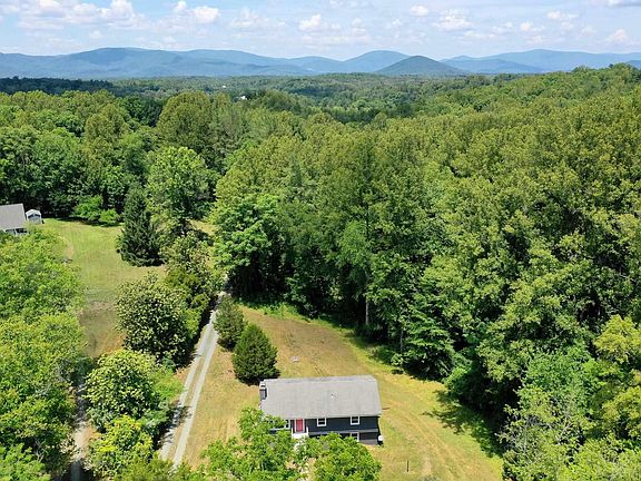 4th image of 3272 Horseshoe Bend Rd