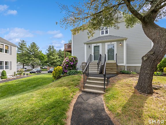 2nd image of 111 Strathmore Lane #111