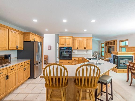 5th image of 17834 Hideaway Dr