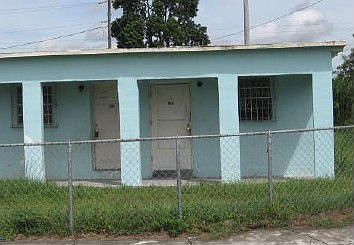 1st image of 904 NW 15th St