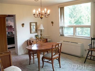 4th image of 26 Channing Pl APT 2R