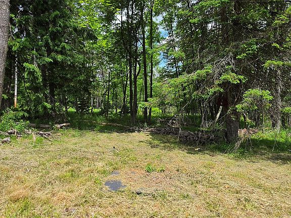 2nd image of 208 Parksville Road