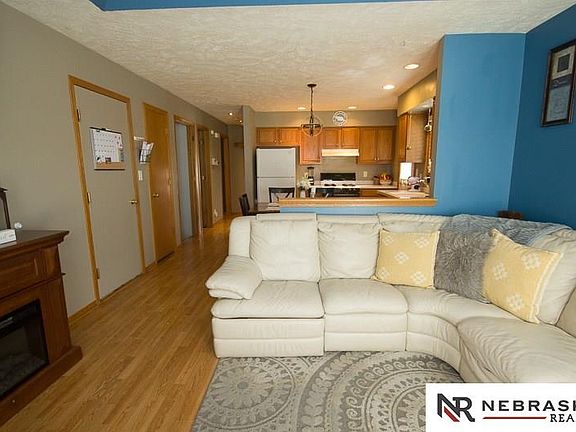 3rd image of 5310 W Redberry Ln