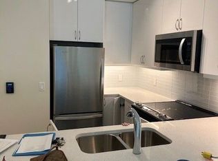 38 Annie Craig Dr #303, Toronto, ON M8V 0G9
