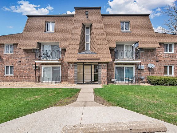 2nd image of 8231 Archer Ave