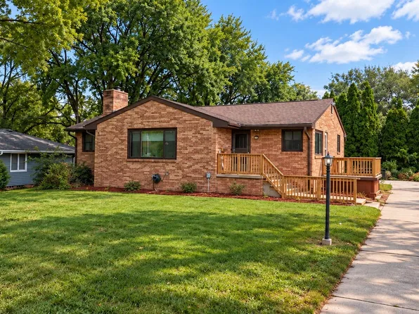 811 6th St, West Des Moines, IA 50265