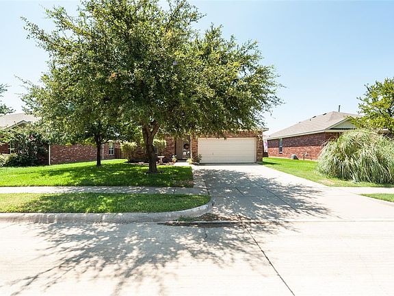 2nd image of 2816 Weslayan Dr