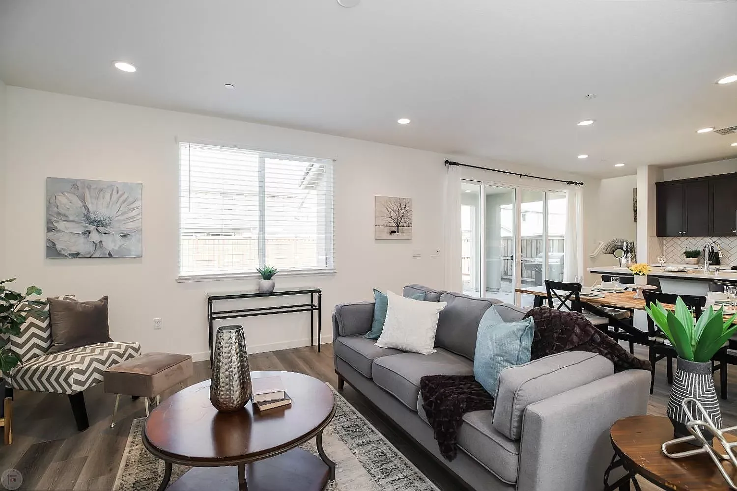 16541 Arbuckle Ave — Photo 3