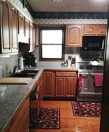 5th image of 617 N Main St