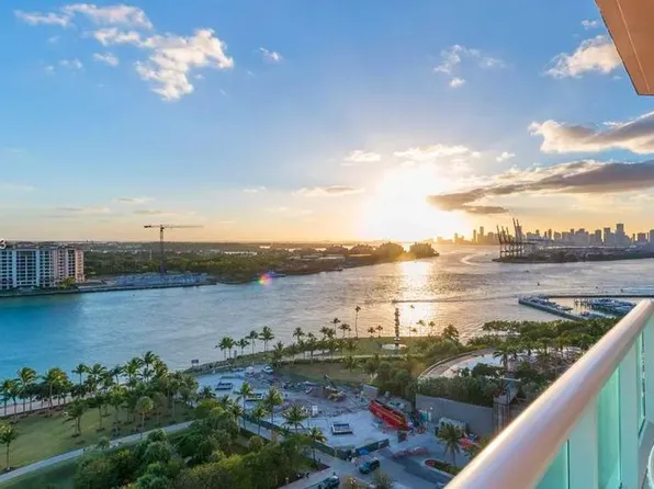 300 S Pointe Dr, Miami Beach, FL