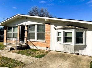 3861 Darlene Dr, Shively, KY 40216