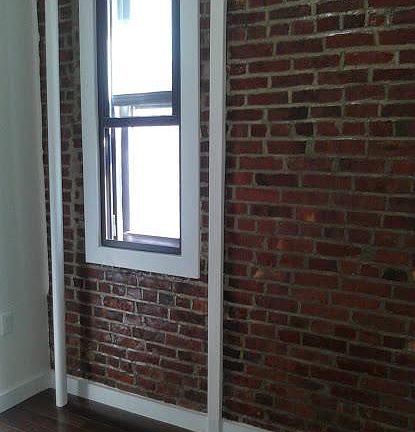 5th image of 13 Market St APT 9
