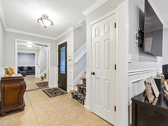 4th image of 329 Katan Ave