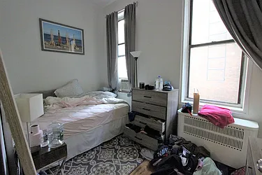 Rented by Dynamik Realty