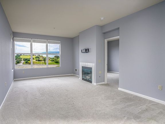 3rd image of 101 Crescent Way APT 2309