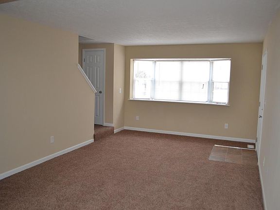 3rd image of 7762 Fawn Meadow Ct