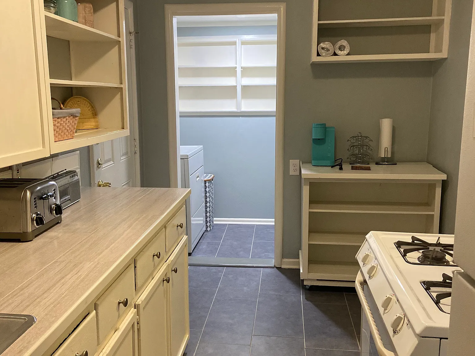 Stallcup Dr, Dallas — Photo 2