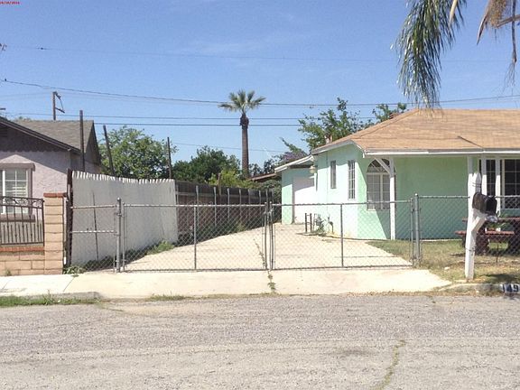 3rd image of 14940 Orchid Ave