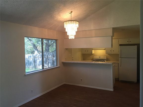 5th image of 7012 Colony Park Dr