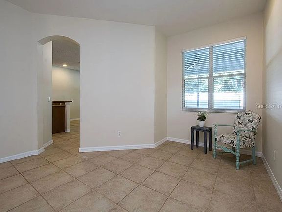 3rd image of 1604 Travertine Ter