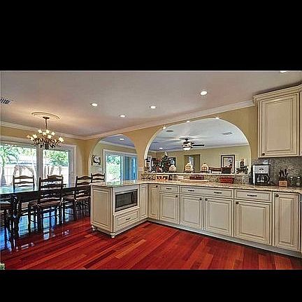 5th image of 2641 NE 33rd St
