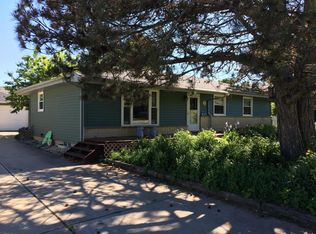 5725 Castleton Ave, Racine, WI 53406