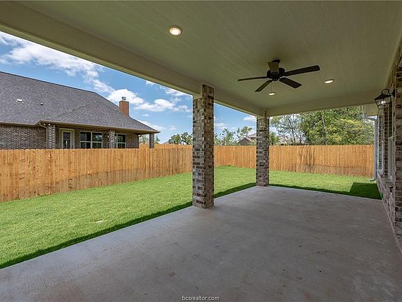 5th image of 2710 Wardford Way