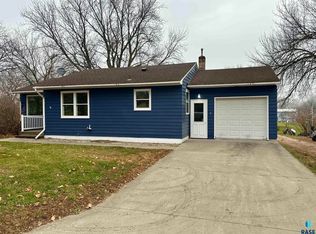 104 N Ross St, Hardwick, MN 56134