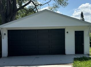 1651 W 11th St, Waterloo, IA 50702