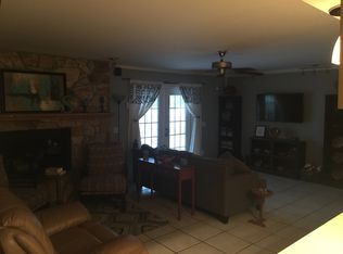 594 Ranch Rd, Tarpon Springs, FL 34688