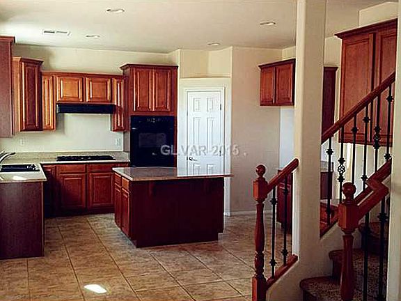 2nd image of 10761 Pinto Mountain Ct