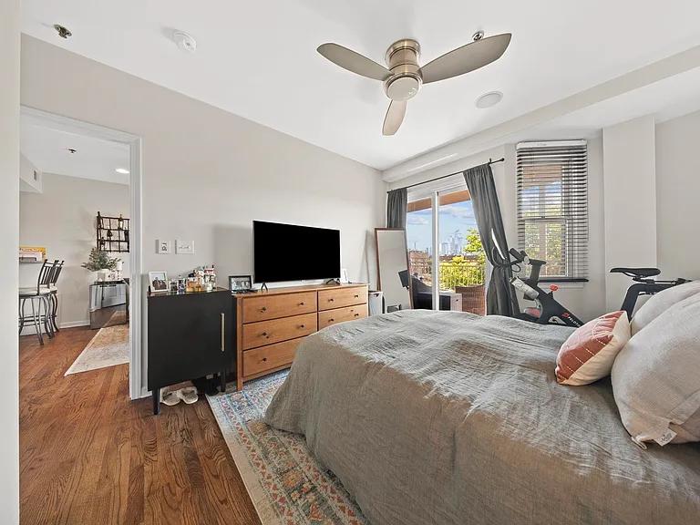 920 Jefferson St #502 — Photo 11