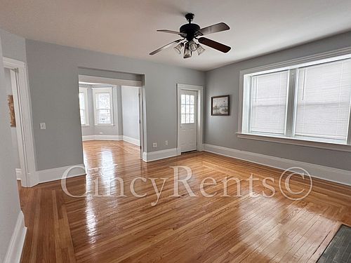 4th image of 2270 Jefferson Ave #A