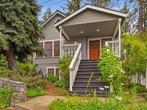 438 Kate Hayes St, Grass Valley, CA 95945