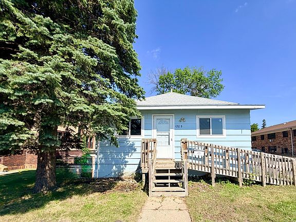 2nd image of 1205 6th Ave