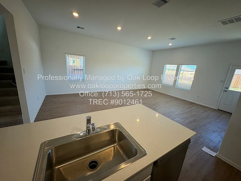 18635 Gravago Ln — Photo 6