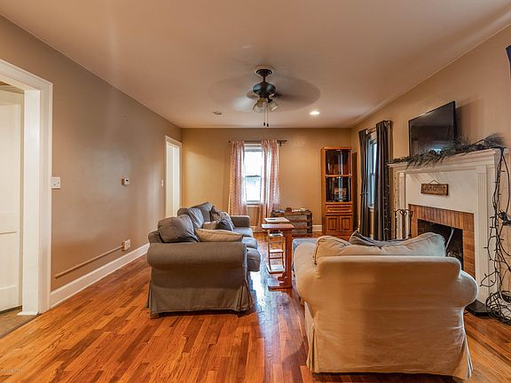 2nd image of 5630 S Washington Ave