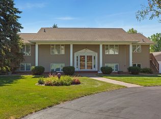 8766 Peony Ln N, Maple Grove, MN 55311