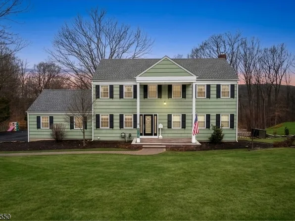 31 Mockingbird, Allamuchy Twp., NJ 07840