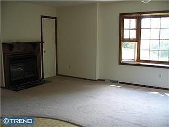 5th image of 250 Washington Ct