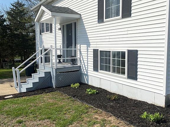 2nd image of 6252 Yellow Brick Rd