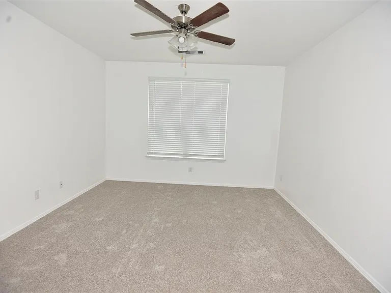 23006 Forebear Dr — Photo 9