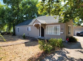 437 Ross Ln N, Medford, OR 97501